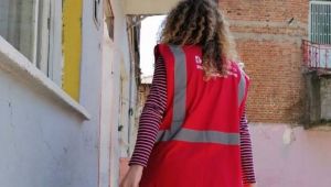 İzmit Belediyesi, eşini kaybeden yaşlı kadına umut oluyor