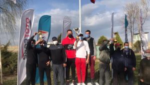 Kağırsporlu atıcılar Konya'dan madalyalar ile döndü