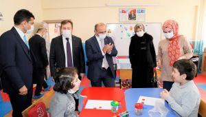 Öğrencilerin heyecanı başkanı heyecanlandırdı