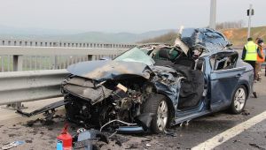 Otoyolda ölümle sonuçlanan feci kaza