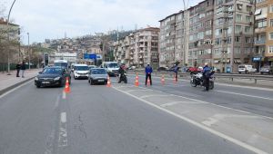 Yüksek gerilim hattındaki onarım çalışması, D-100'ü trafiğe kapattı