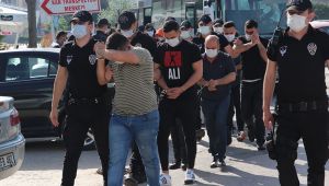 30 kişiyi dolandıran sahte bankacılar Adliye'de!