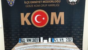 Firari şahıs, sahte dolarlarla yakalandı