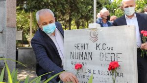 Arife Günü Şehitlik Ziyareti