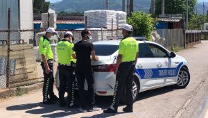 Belgesi olmadan sokağa çıktı, 6 bin 300 TL ceza yedi