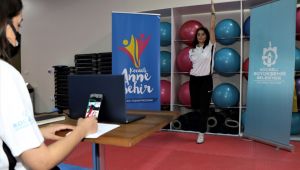 Büyükşehir pandemide spor salonlarını evlere taşıdı