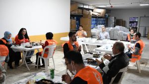 Çiftçi, Vefa ekibi ile iftarda buluştu