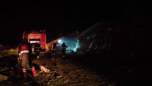 Darıca’da 30 dönümlük atık sahası alevlere teslim oldu