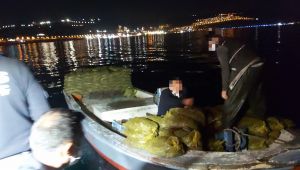 Dilovası’nda kaçak midye avcılarına suçüstü