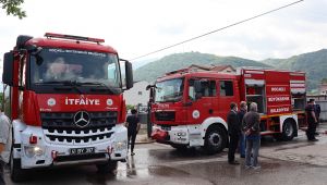 Fabrikada gaz kaçağından çıkan yangın korkuttu