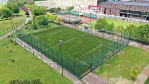 Halı sahaların bakımları yapıldı