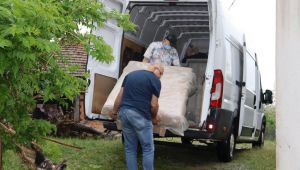 İzmit Belediyesi mağdur aileyi sahipsiz bırakmadı