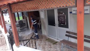 İzmit'in köylerinde bayram temizliği sürüyor