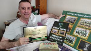 Kocaelispor’un unutulmaz ismine hediye verildi