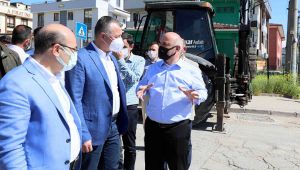 Büyükakın, Darıca Battalgazi Caddesi'ndeki çalışmaları inceledi