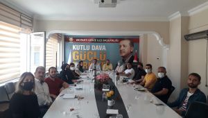 AK Parti’de Tanıtım ve Medya Başkanları toplandı!