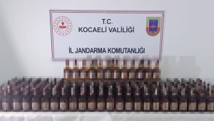 Jandarmanın Gebze’de takibe aldığı araçlardan sahte içki çıktı