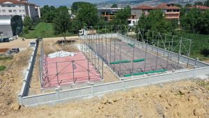 Karadenizliler Mahallesi’ne modern spor alanı