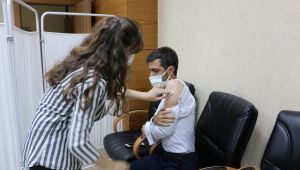 Körfez Belediyesi personeli aşılandı