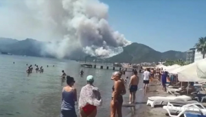 Marmaris'teki orman yangını için ekipler sevk edildi