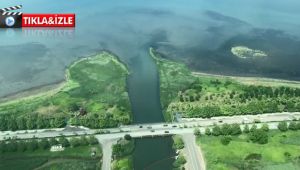 Sorumsuzların kırmızıya boyadığı dere temizlendi