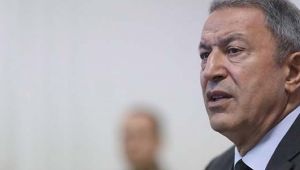 Bakan Akar'dan Yunanistan Savunma Bakanı'na tepki