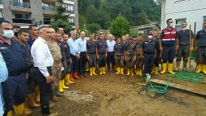 Bakanlar sel bölgesindeki incelemelerin ardından açıklamalarda bulundu