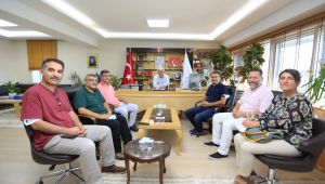 Başkan Aygün istişarelerini sürdürüyor