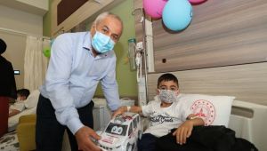 Başkan Büyükgöz’den sünnet çocuklarına moral