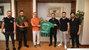 Buzlar eridi Çiftçi’den tam destek