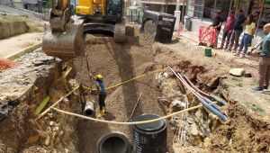 Dilovası’nda sağlıklı altyapı çalışmaları sürüyor