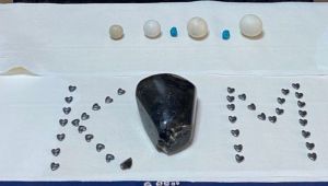 Kocaeli'de değerli taş ve tarihi eser ele geçirildi