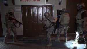 FETÖ/PDY mensuplarına eş zamanlı operasyon