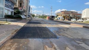 Gebze'de iki cadde daha onarıldı