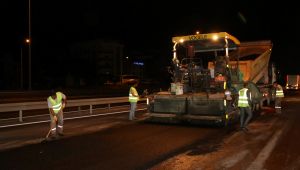 Gebze İstanbul Caddesi’nde gece mesaisi