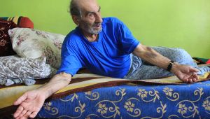 Hissettiği acılar için doktorlara yalvardı