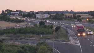 Karadeniz bağlantı yolunda yoğunluk devam ediyor