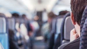 Polonya, Türkiye'den gelen yolculara karantinayı kaldırdı