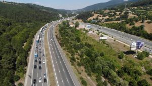 TEM'in Kocaeli yönü trafiğe kapatıldı