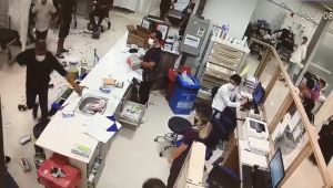 Alkollü şahıs Gebze’de acil servisi birbirine kattı