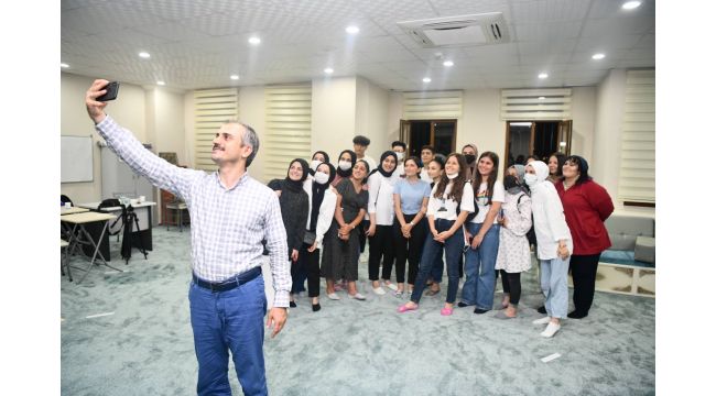 Başkan Çiftçi Gençlerle Buluşma Geleneğini Sürdürdü