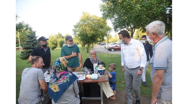 Başkan Özlü sorunları yerinde dinliyor