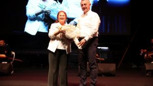 Büyükşehir canları 15. kez Sevgide buluşturdu