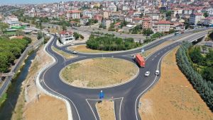 Çiftlik Caddesi’ndeki yeni kavşakla trafik daha güvenli