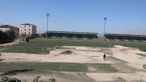 Dilovası Şehit Nihat Karataş stadı yenileniyor 