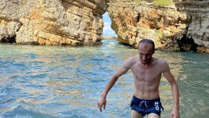 Fotoğraf çekilirken dalgalara kapılan gencin cesedi bulundu