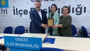 İYİ Kadınlarda görev Ayla İlgün'e verildi