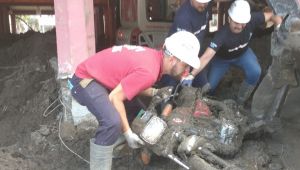 İZBAK, selin vurduğu Bozkurt’ta çalışmalarını sürdürüyor