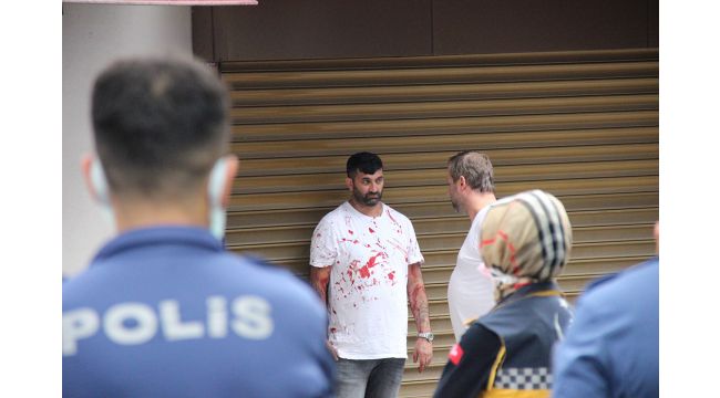 Jiletle kendini kesen şahsın ilaç pazarlığı