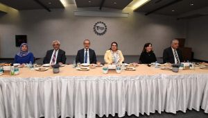 Kaymakamlara veda yemeği!